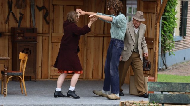 Openluchtspel Opoe in de War (zondag  1 juni 2025)